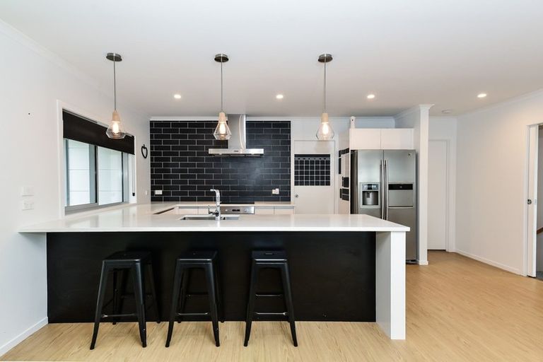 Photo of property in 11 Ashbourne Lane, Dinsdale, Hamilton, 3204