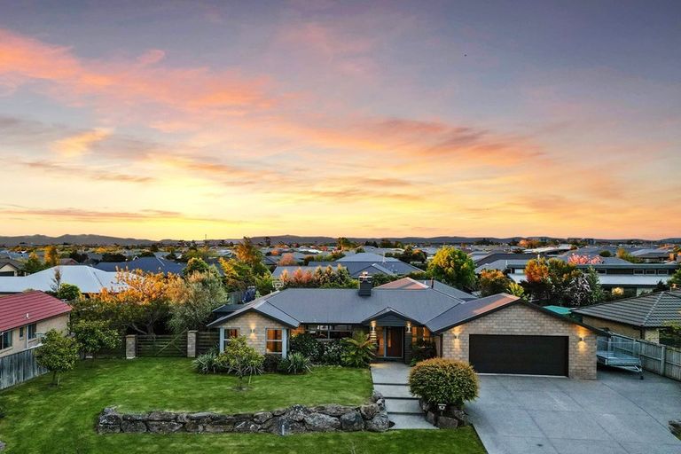 Photo of property in 19 Beaumont Drive, Rolleston, 7614