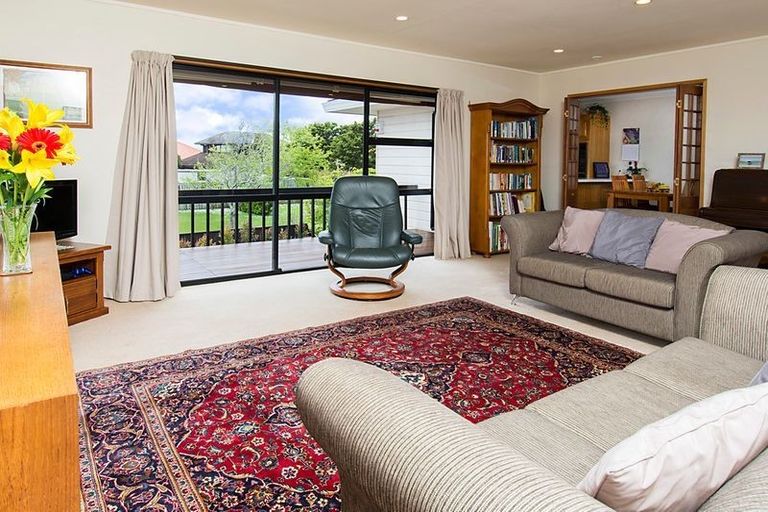 Photo of property in 26b Waller Avenue, Bucklands Beach, Auckland, 2012