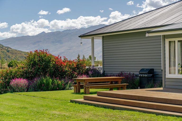 Photo of property in 121 Flyer View Lane, Kingston, 9793