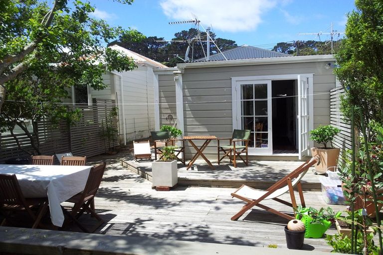 Photo of property in 30 Coromandel Street, Newtown, Wellington, 6021