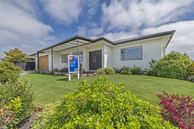 Photo of property in 61 Shadbolt Lane, Rolleston, 7614