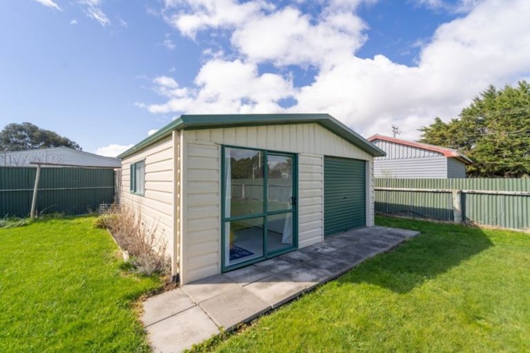 Photo of property in 83 Cologne Street, Martinborough, 5711