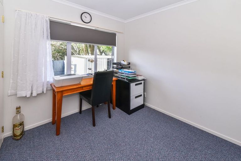 Photo of property in 25a Short Street, Papakura, 2110