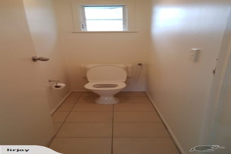 Photo of property in 1/46 Elliott Avenue, Bayview, Auckland, 0629