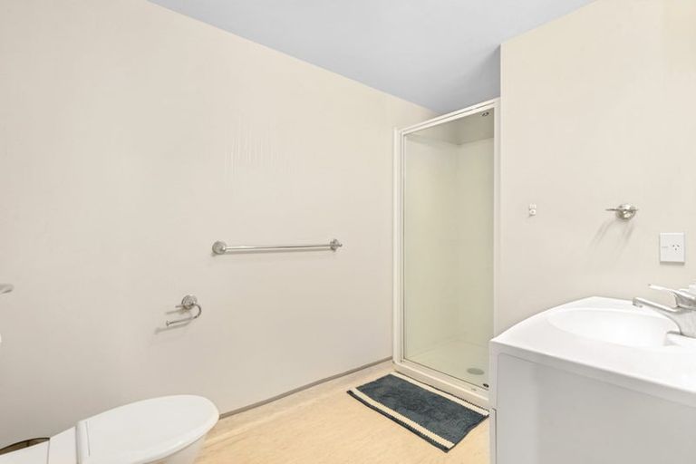 Photo of property in Stafford House, 8/38b The Terrace, Wellington Central, Wellington, 6011