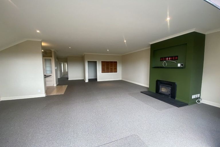 Photo of property in 2/39 Reeve Drive, Havelock North, 4130