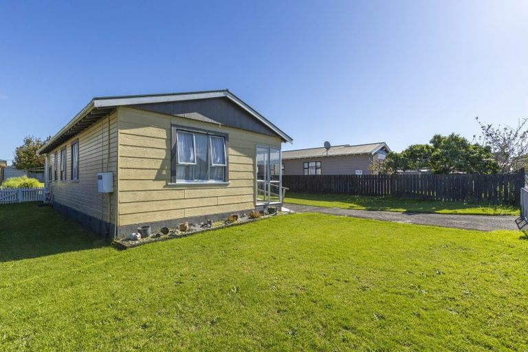 Photo of property in 11a Queen Street, Waitara, 4320