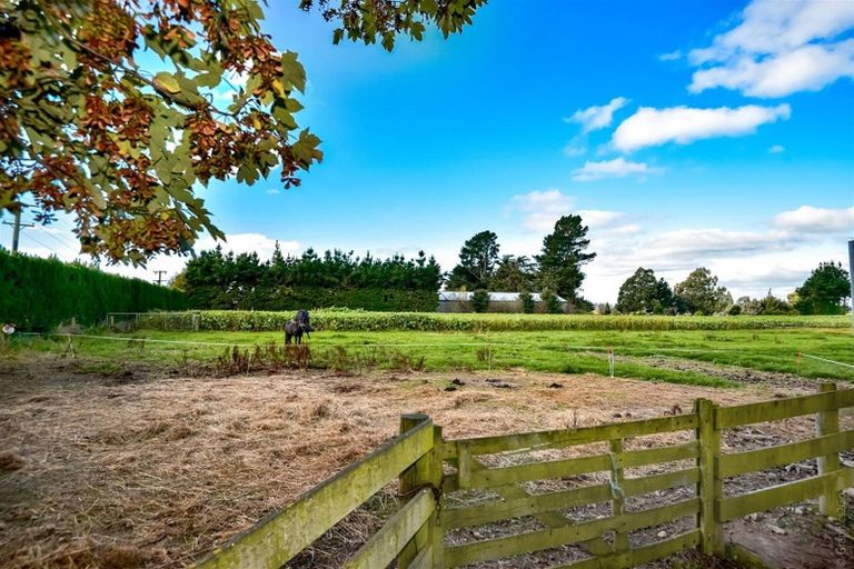 Photo of property in 106 Searles Road, Sheffield, 7580