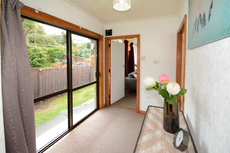 Photo of property in 62 Argyle Street, Mornington, Dunedin, 9011