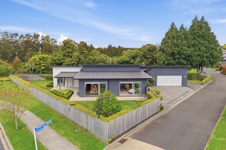 Photo of property in 1 Hass Drive, Ohauiti, Tauranga, 3112