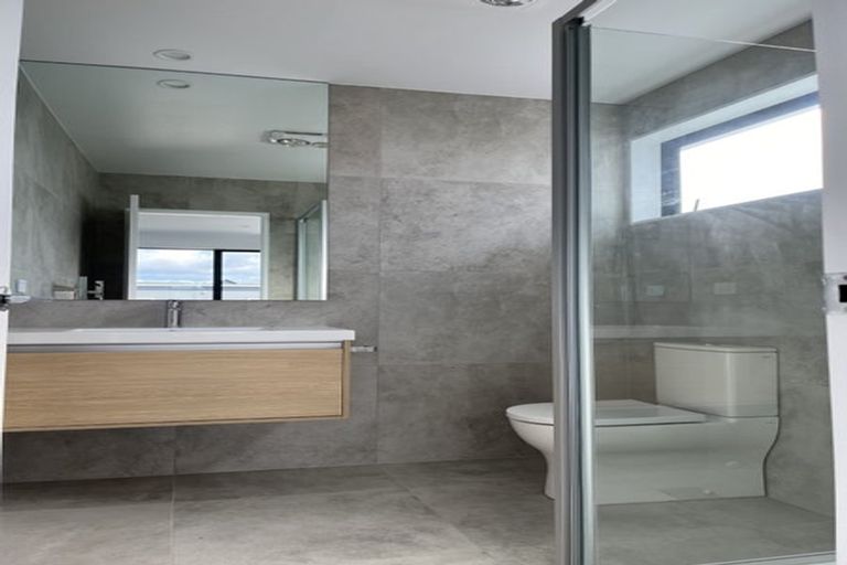 Photo of property in 48 Boyes Avenue, Whenuapai, Auckland, 0618