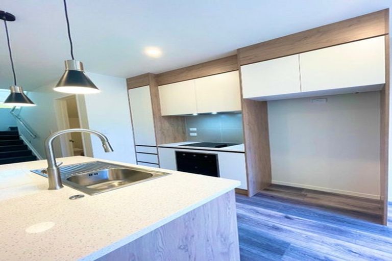 Photo of property in 114c Bruce Mclaren Road, Henderson, Auckland, 0612