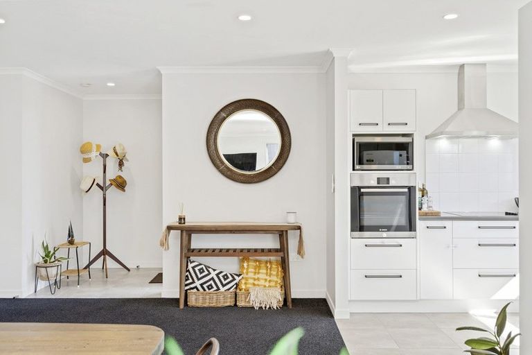 Photo of property in 38 Jarrett Terrace, Leamington, Cambridge, 3432