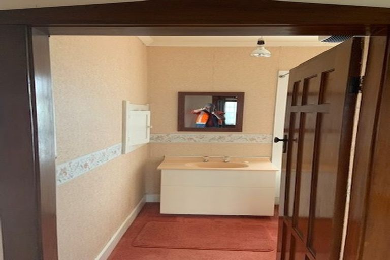 Photo of property in 60 Joseph Street, Waverley, Invercargill, 9810