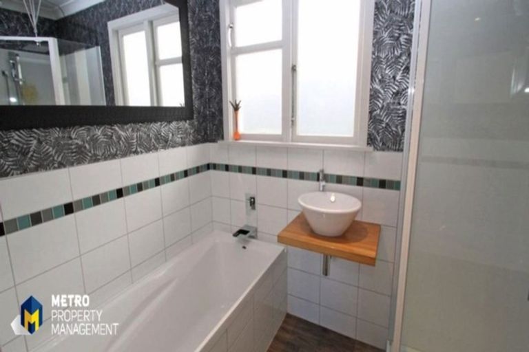 Photo of property in 17 Tweed Street, Kinmont Park, Mosgiel, 9024