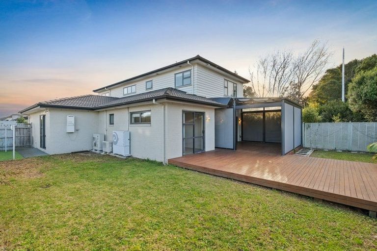 Photo of property in 41 Andalusian Way, Karaka, Papakura, 2113