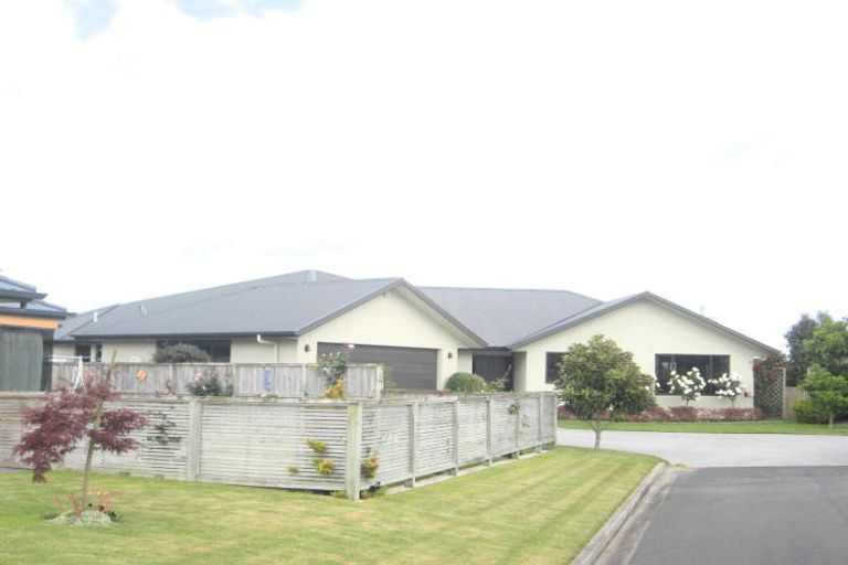 Photo of property in 19 Alba Place, Cambridge, 3434