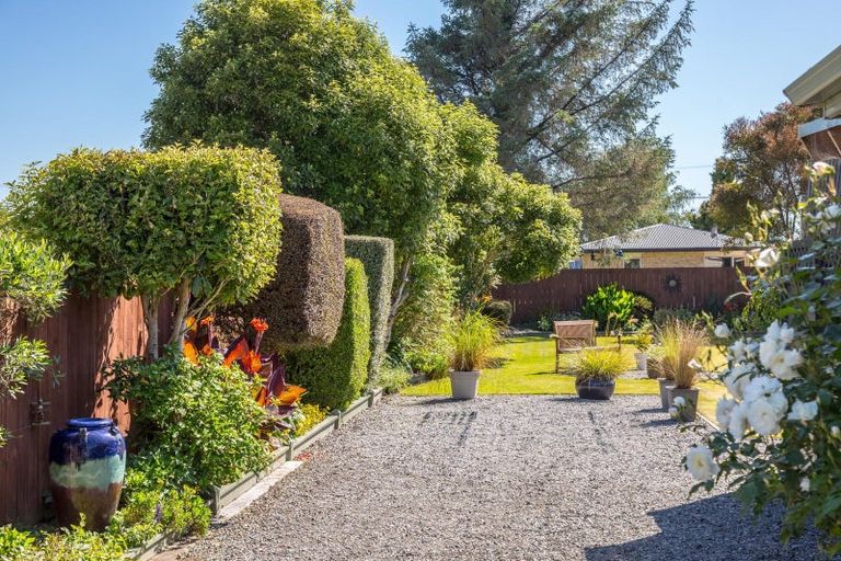 Photo of property in 20 Philip Street, Carterton, 5713