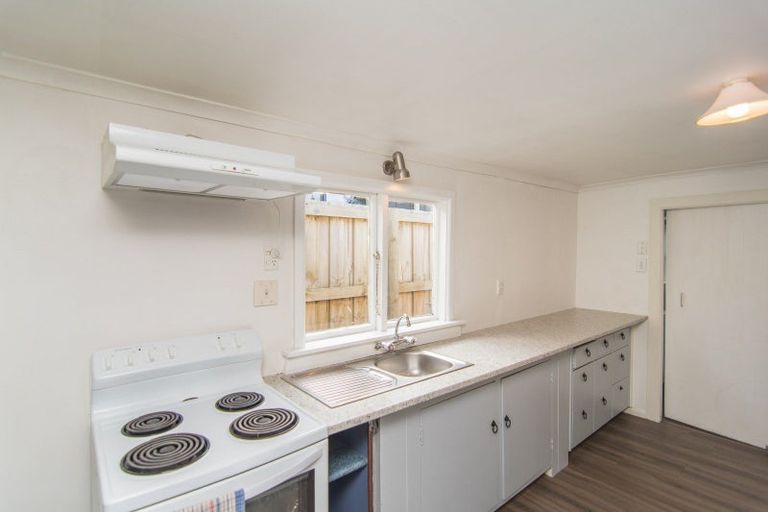 Photo of property in 28 Saint Leonards Road, Temuka, 7920