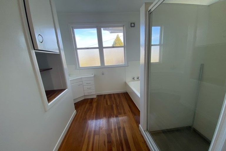 Photo of property in 5 Corbett Avenue, Hillcrest, Hamilton, 3216