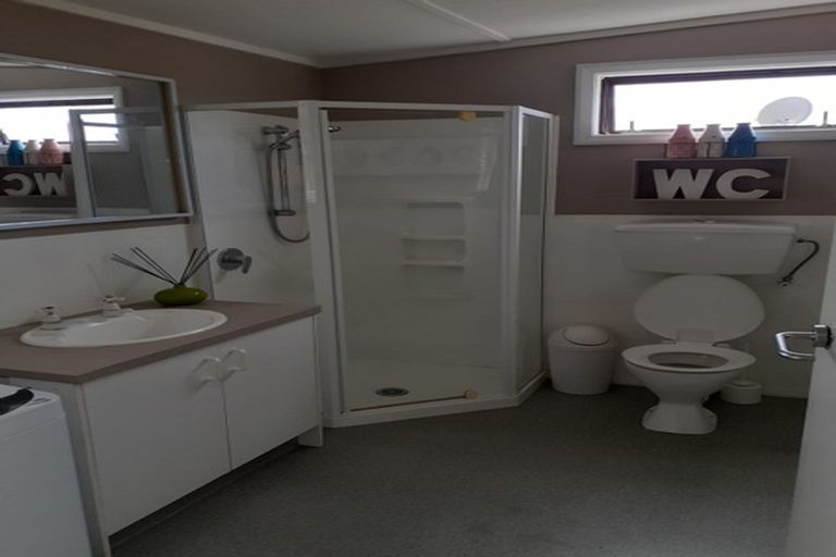 Photo of property in 2 Tanekaha Terrace, Mangakino, 3421