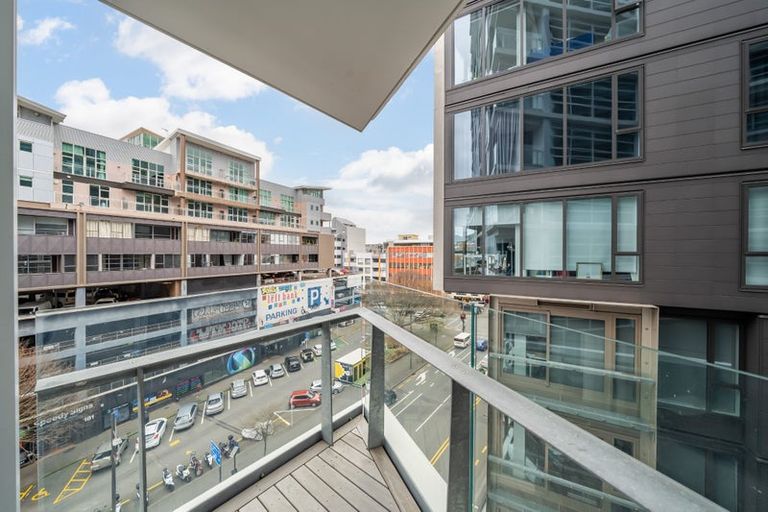 Photo of property in Pinnacle Apartments, E503/160 Victoria Street, Te Aro, Wellington, 6011