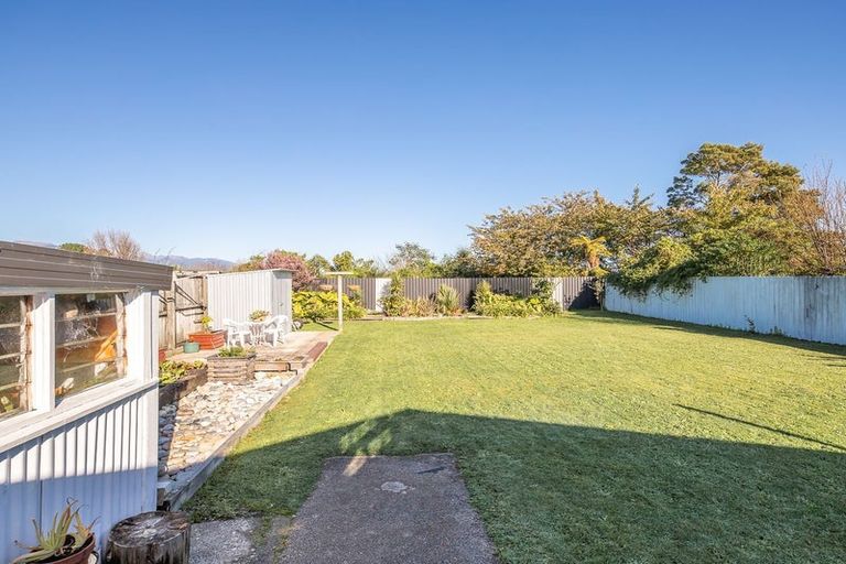 Photo of property in 14 Coates Street, Westport, 7825