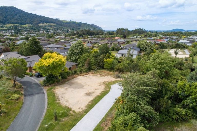 Photo of property in 75 Tawavale Street, Pukehangi, Rotorua, 3015