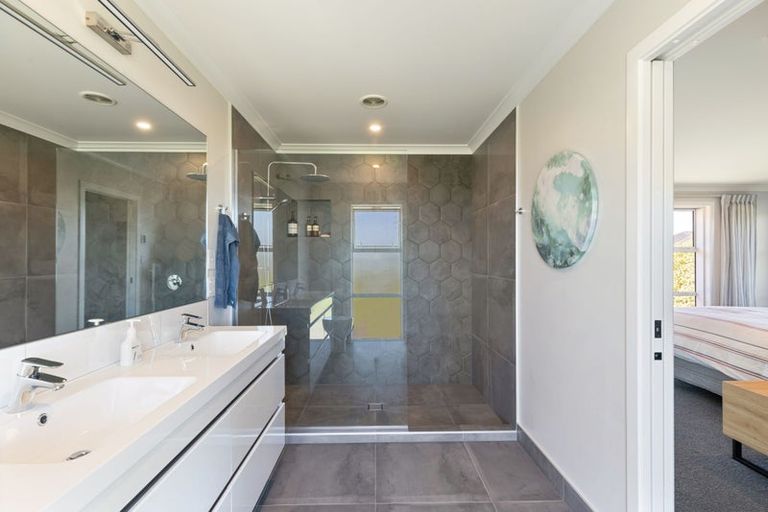 Photo of property in 18 Ashgrove Lane, Ashhurst, Palmerston North, 4470