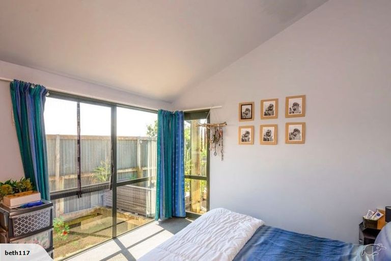 Photo of property in 2 Dodds Crescent, Otaki Beach, Otaki, 5512