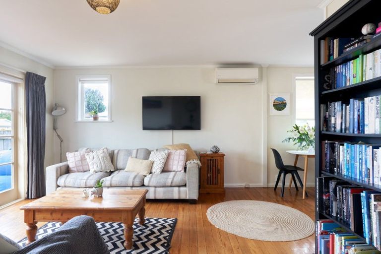 Photo of property in 212a Ikanui Road, Frimley, Hastings, 4120