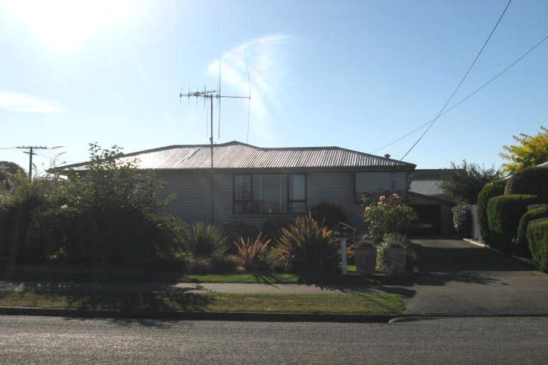 Photo of property in 43 George Street, Geraldine, 7930