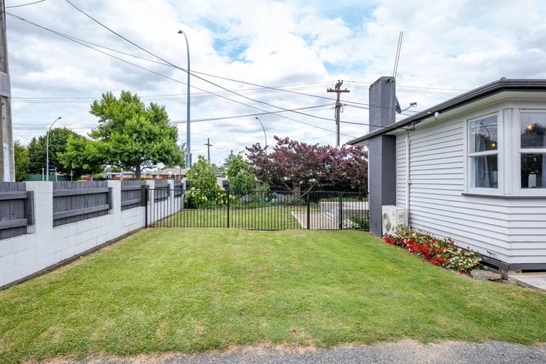 Photo of property in 1b Tomin Road, Glenview, Hamilton, 3206