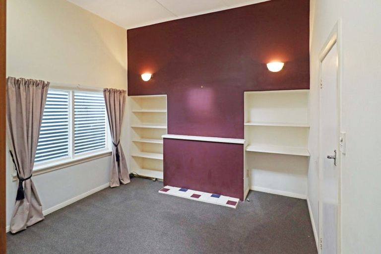 Photo of property in 28 Luxford Street, Berhampore, Wellington, 6023