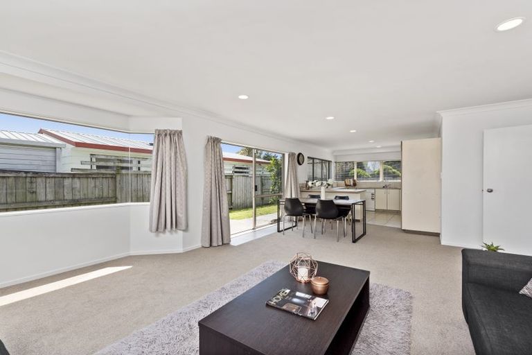 Photo of property in 56c Hartford Avenue, Papamoa Beach, Papamoa, 3118