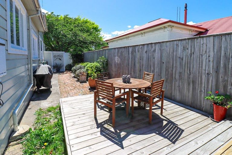 Photo of property in 14 Grant Street, Dannevirke, 4930