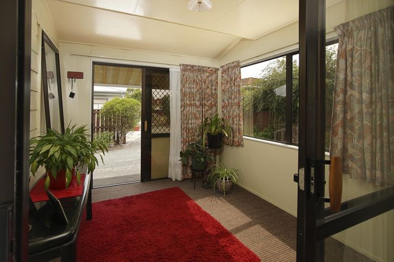Photo of property in 2/17 Titoki Street, Stoke, Nelson, 7011