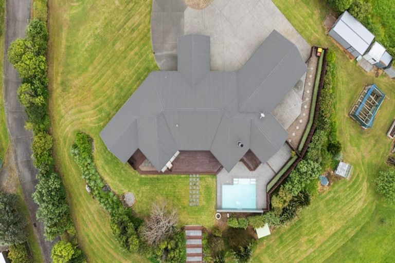 Photo of property in 91 Kaipara Road, Papakura, 2582