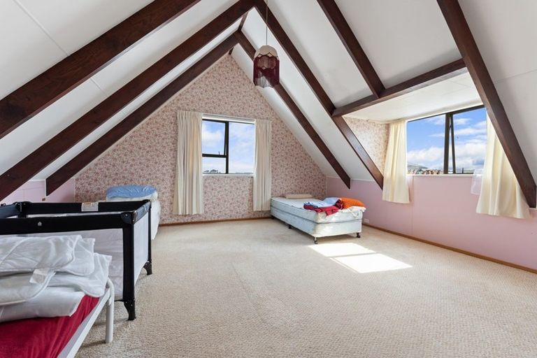 Photo of property in 13 Ponderosa Place, Opunake, 4616