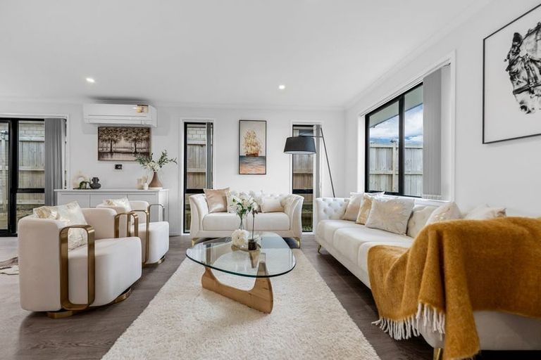 Photo of property in 11 Paul Way, Pokeno, 2402