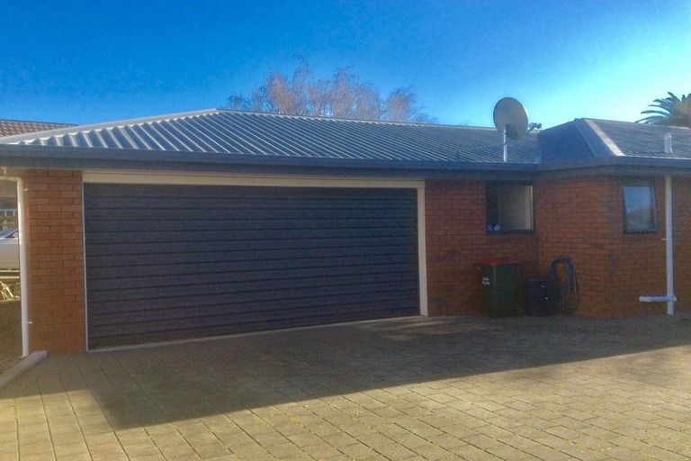 Photo of property in 53 Golf Road, Tahunanui, Nelson, 7011