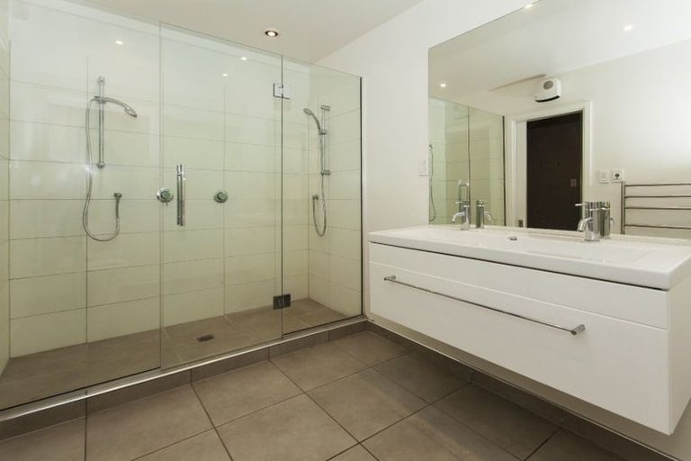 Photo of property in 27 Desmond Street, Merivale, Christchurch, 8014