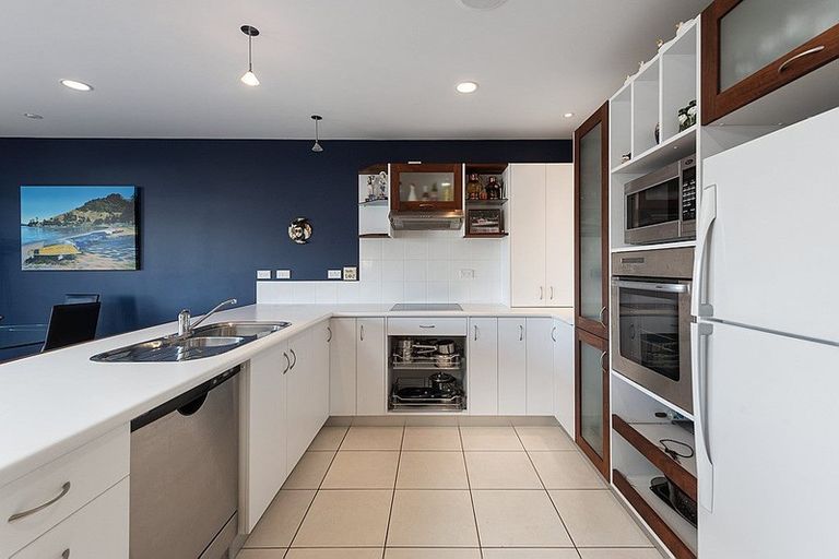 Photo of property in 2/39 The Mall, Mount Maunganui, 3116