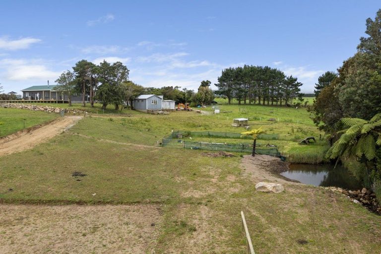 Photo of property in 2745 Opunake Road, Te Kiri, Opunake, 4682