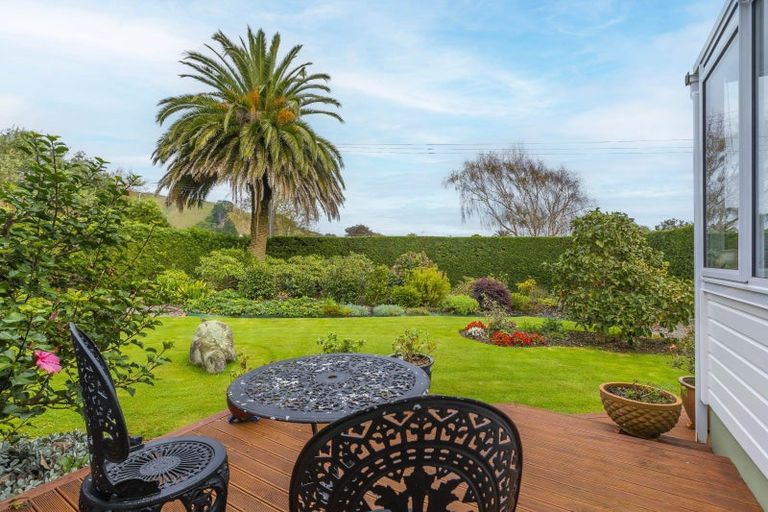 Photo of property in 75 Elizabeth Street, Waikanae, 5036