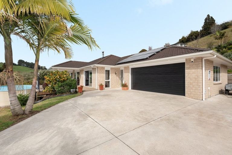 Photo of property in 32 Blackberry Way, Welcome Bay, Tauranga, 3175