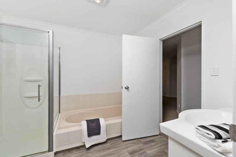 Photo of property in 56c Hartford Avenue, Papamoa Beach, Papamoa, 3118