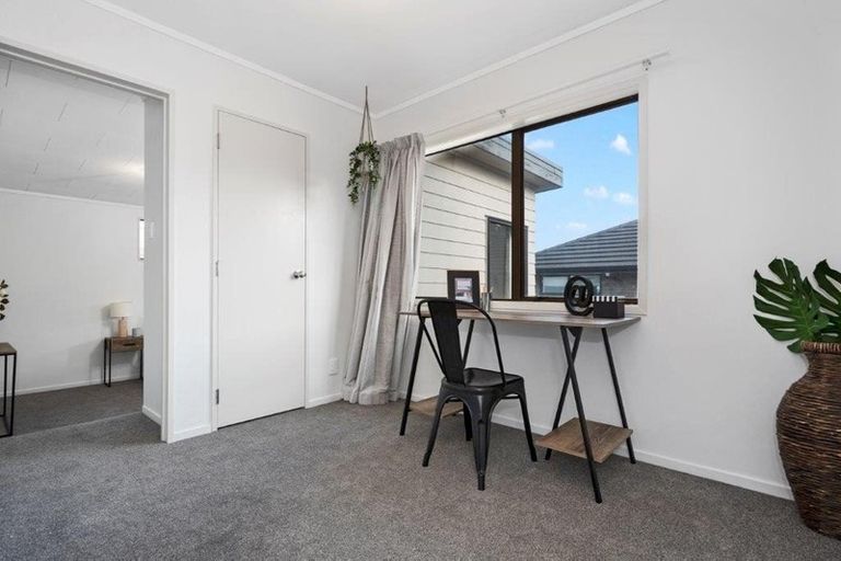 Photo of property in 4a Opal Drive, Papamoa Beach, Papamoa, 3118