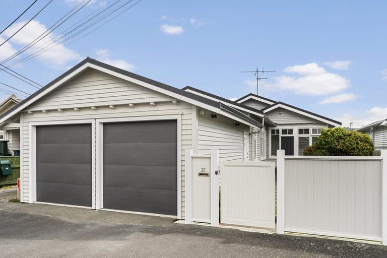 Photo of property in 21 Argentine Avenue, Miramar, Wellington, 6022